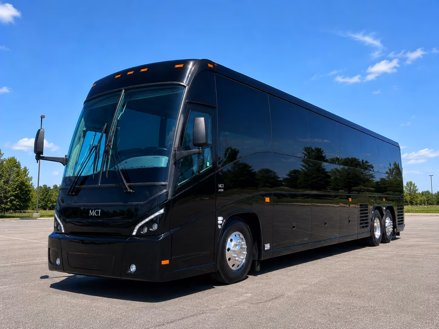 buses to hartford wolf pack and yard goats games