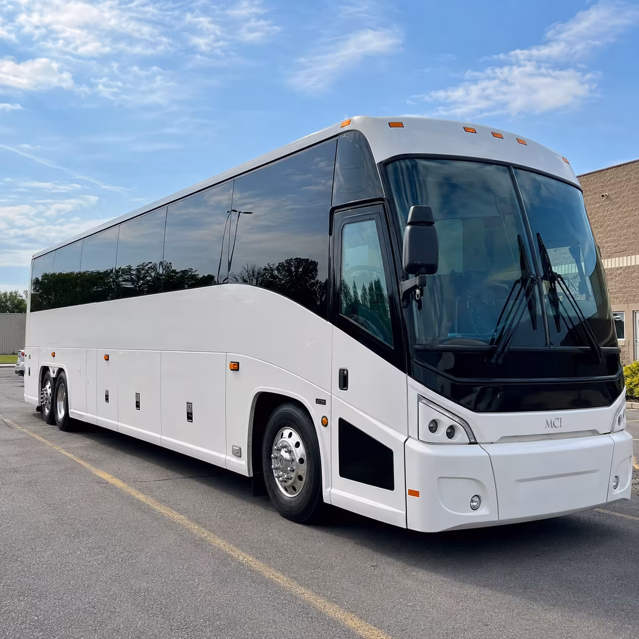 buses to nyc concerts and madison square garden from waterbury