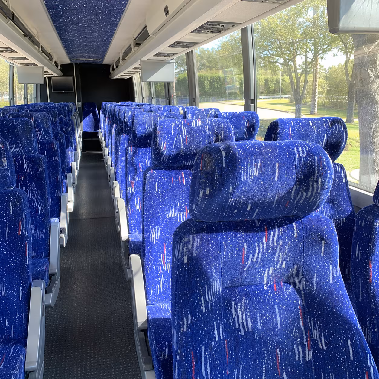 charter buses for holy cross and sacred heart prom groups in waterbury
