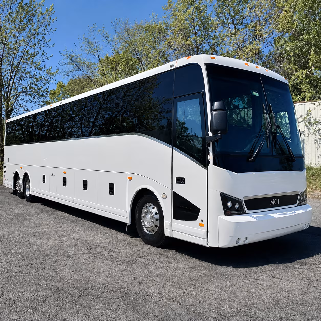 corporate airport transfer buses to bradley international bdl