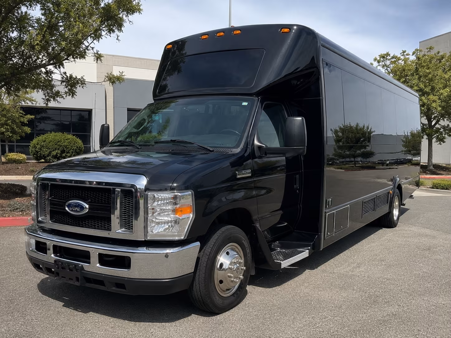 waterbury birthday party bus rental