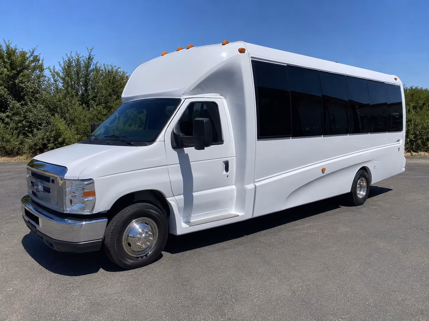 waterbury sporting event party bus rental