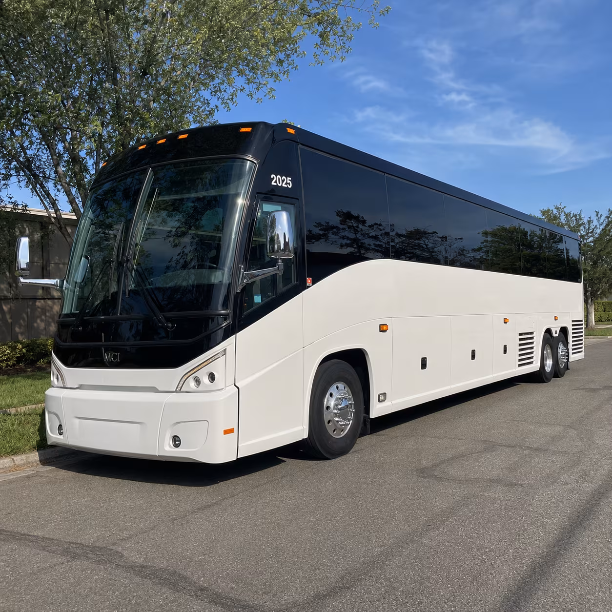 weekly worship shuttle buses for waterbury congregations